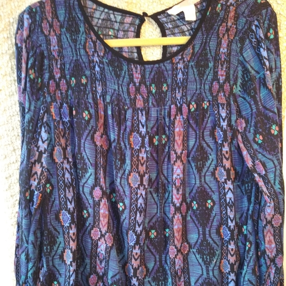 Forever 21 Tops - Forever 21 Aztec Smocked Top